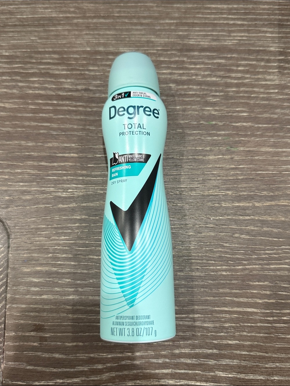 NWT Degree Total Protection Antiperspirant Deodorant Spray - Refreshing Rain